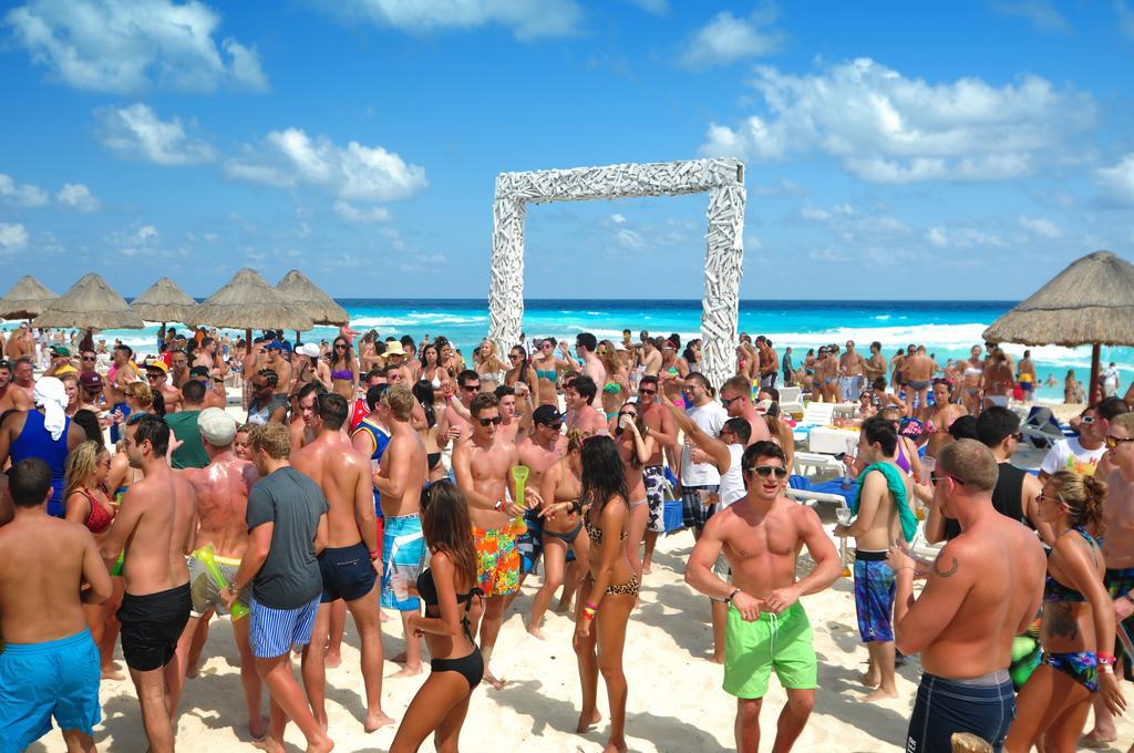 Oasis Cancun Lite Exterior photo